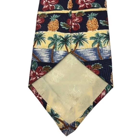 REYN Spooner Pine-Palm-Biscus Tiki 100% Silk Necktie USA Unworn Vintage - Picture 3 of 8